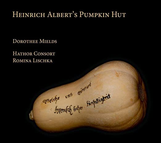 DOROTHEE MIELDS; HAT - HEINRICH ALBERTS PUMPKIN HUT - CD