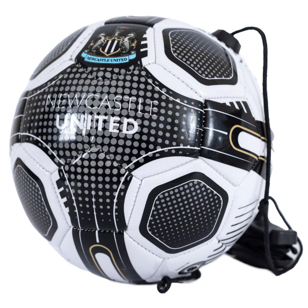 Newcastle United FC - Size 2 Skills Trainer - Pumps & Sets