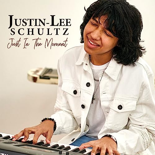 Justin Lee Schultz - Just In The Moment - CD