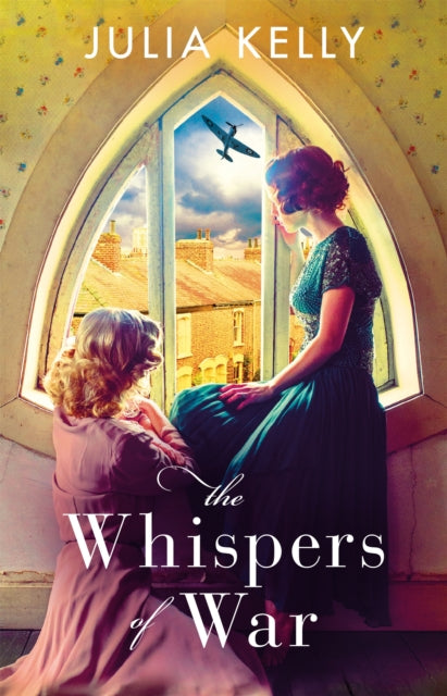 Julia Kelly - Whispers of War - Paperback