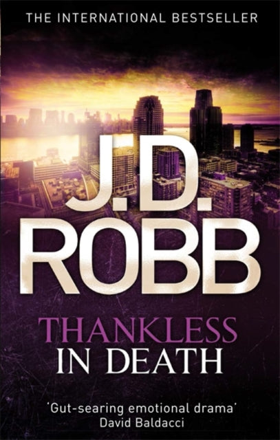 J.D. Robb - Thankless in Death : 37 - Paperback