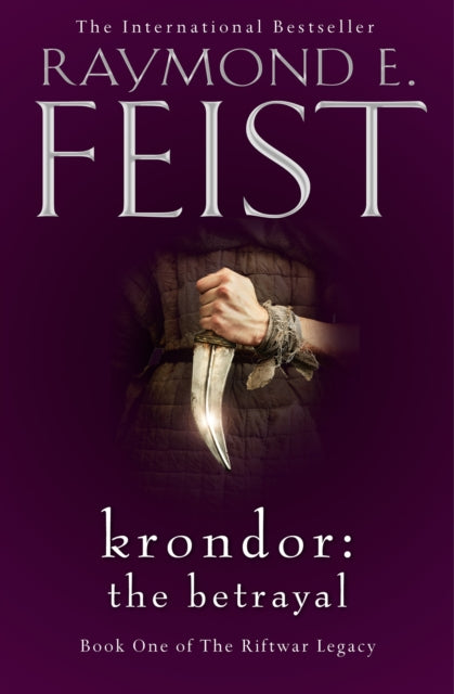 Raymond E. Feist - Krondor: The Betrayal : 1 - Paperback