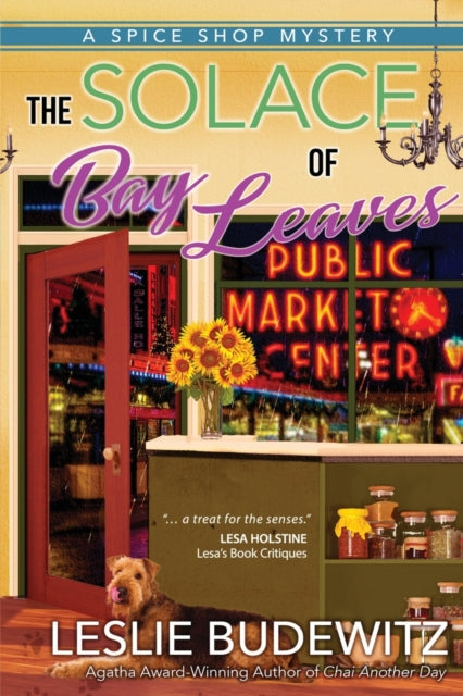 Leslie Budewitz - Solace Of Bay Leaves : A Spice Shop Mystery - Paperb