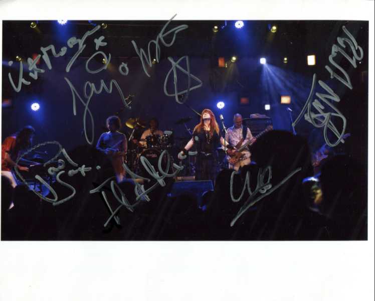 Curved Air - Signed Photo 10" x 8" - Used autograph