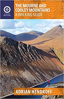 Adrian Hendroff - Mourne and Cooley Mountains : A Walking Guide - New