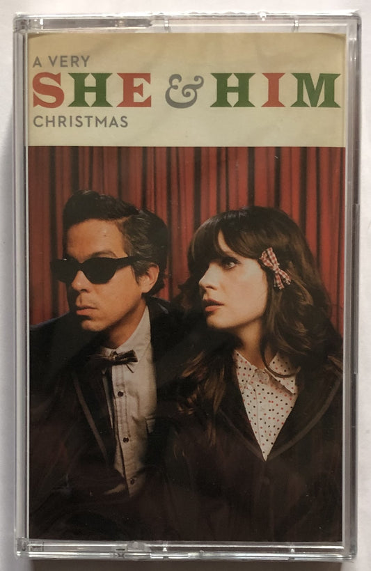 She & Him - A Very  Christmas - New cass