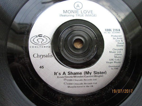 Monie Love - It's A Shame (My Sister) - Used Vinyl Record 7"