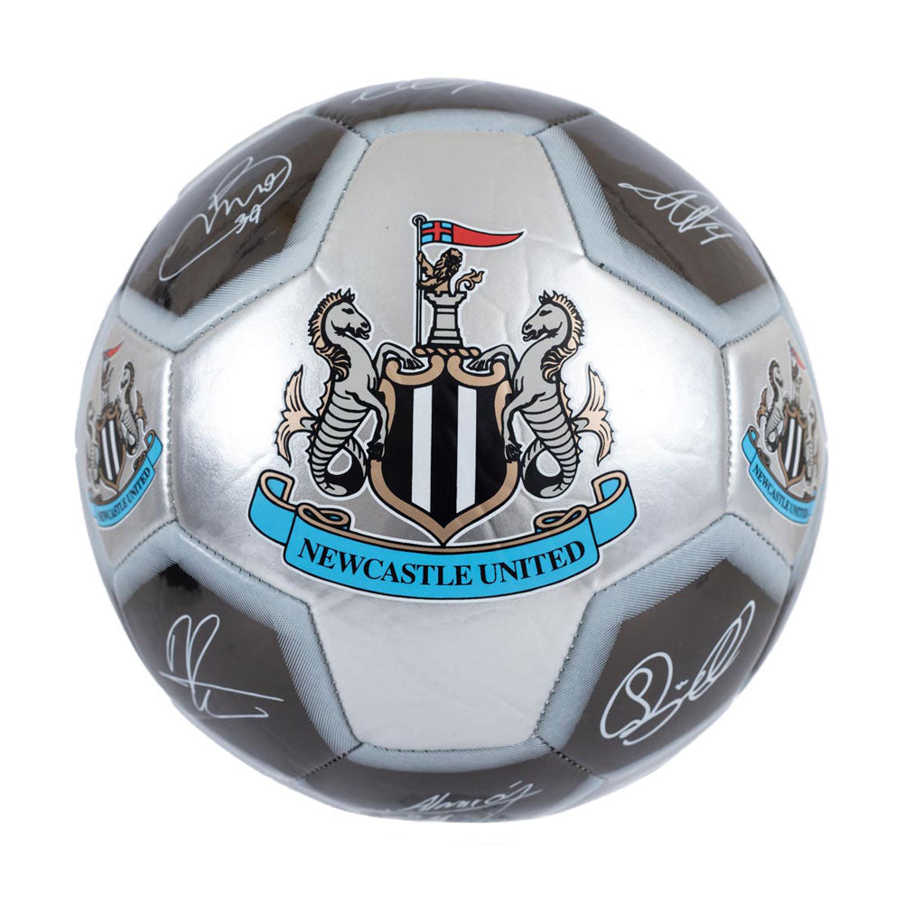 Newcastle United FC - Sig 26 Skill Ball - New Mini Balls