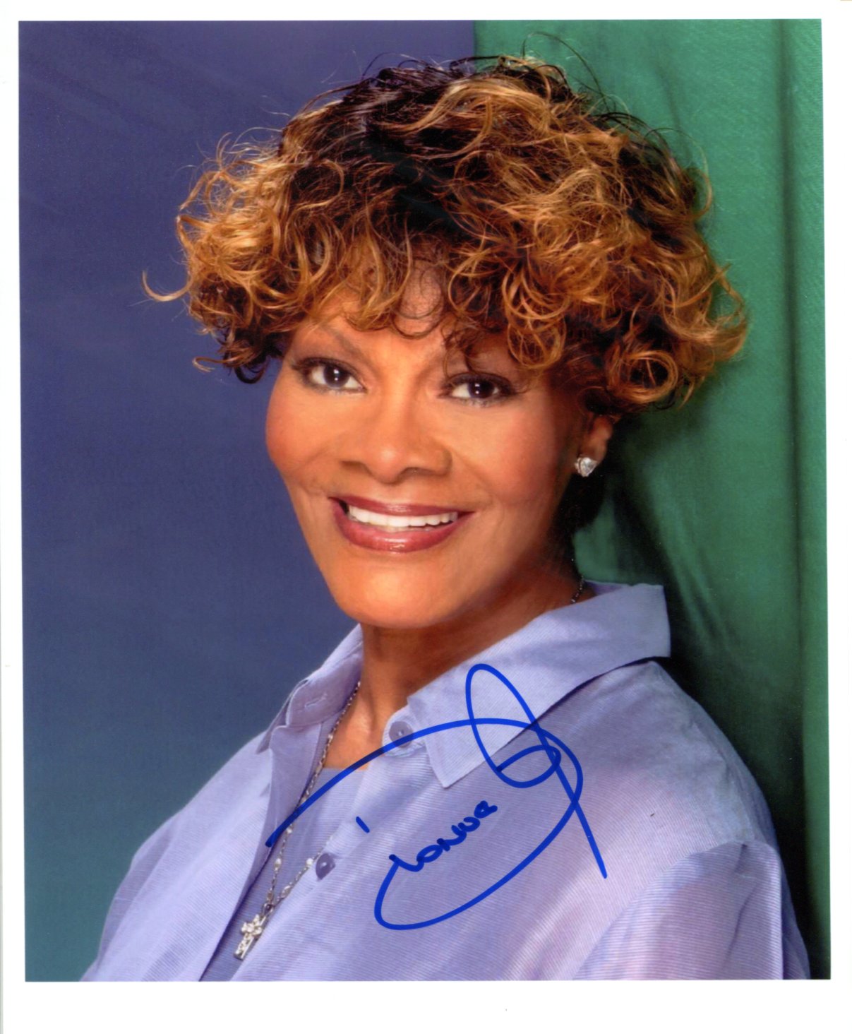 Dionne Warwick - Signed Photo 10" x 8" - Used autograph