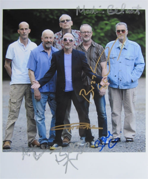 Graham Parker and th - Signed Photo 10" x 8" - Used autograph