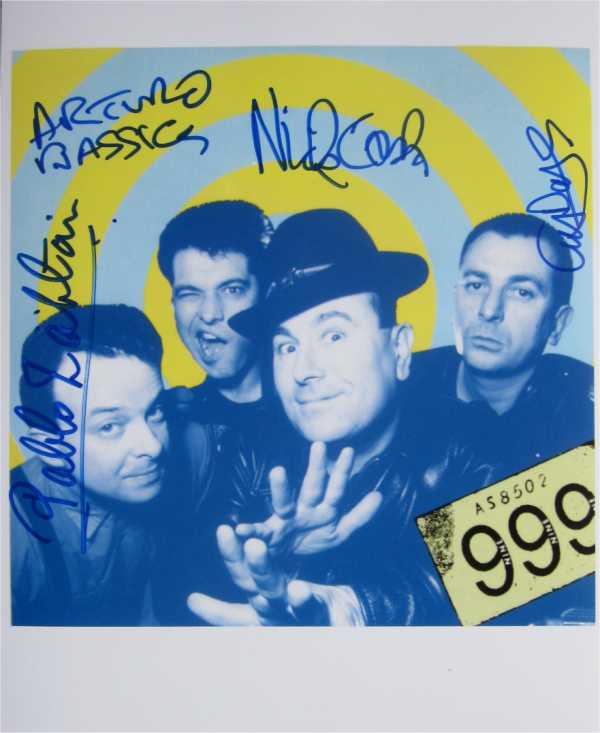 999 - Signed Photo 10" x 8" - Used autograph