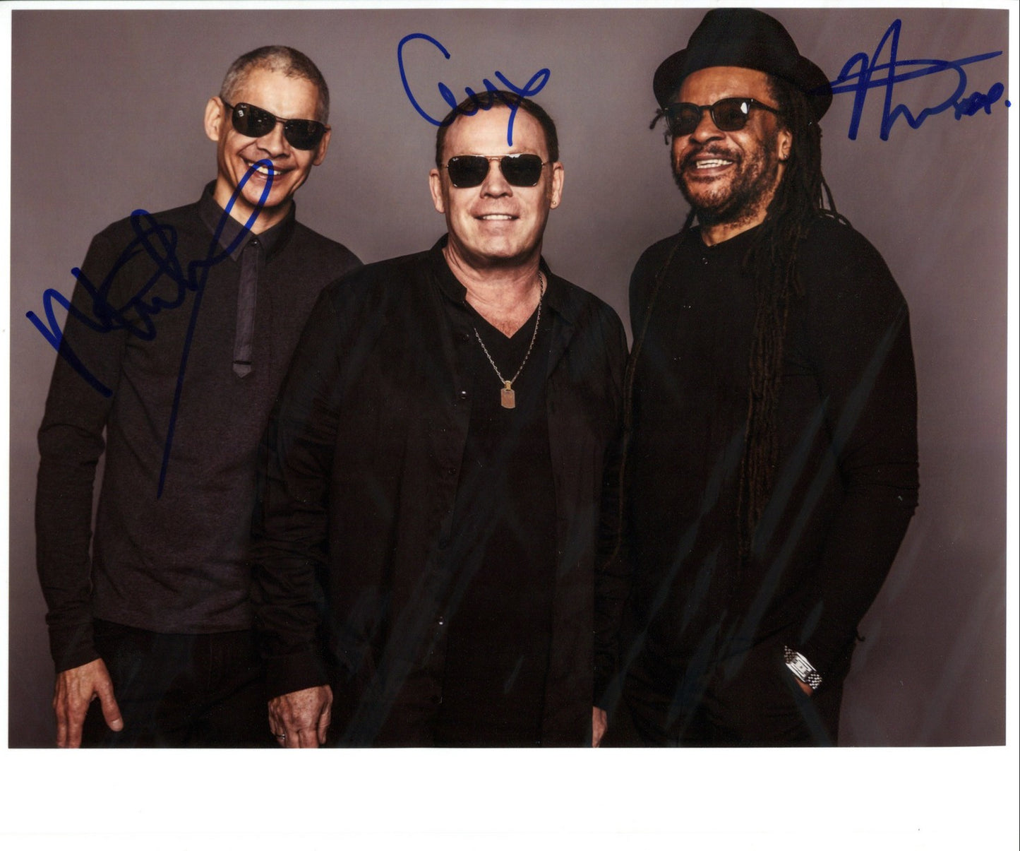 UB40 - Signed Photo 10" x 8" - Used autograph
