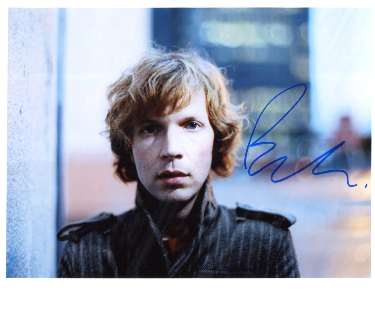 Beck - Signed Photo 10" x 8" - Used autograph