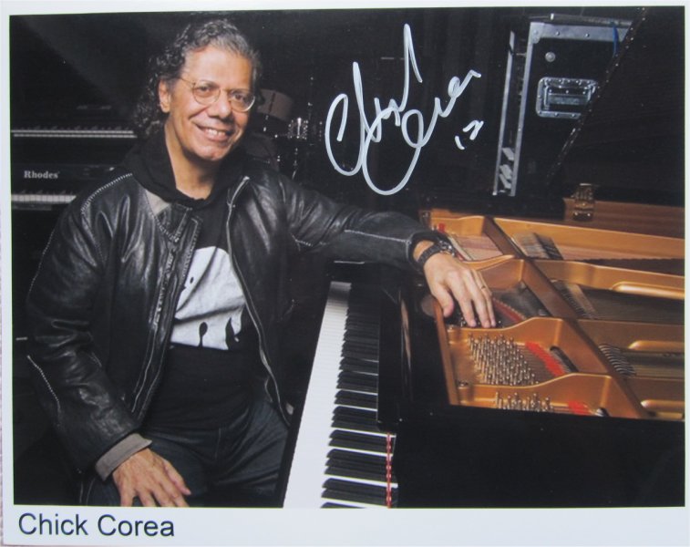 Chick Corea - Signed Photo 10" x 8" - Used autograph