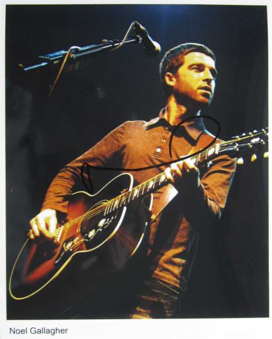 Noel Gallagher - Signed Photo 10" x 8" - Used autograph