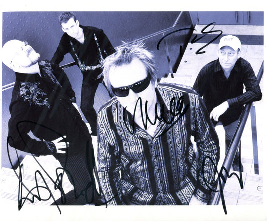 Wishbone Ash - Signed Photo 10" x 8" - Used autograph