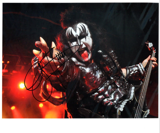 Gene Simmons - Signed Photo 10" x 8" - Used autograph