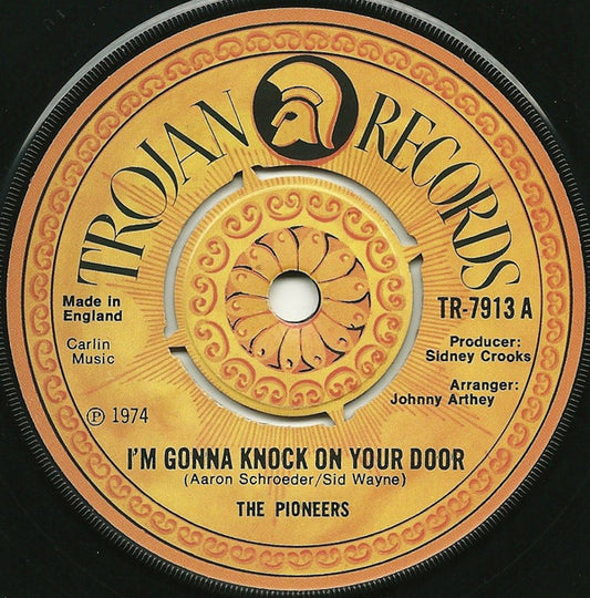 The Pioneers - I'm Gonna Knock On Your Door - Used Vinyl Record 7"